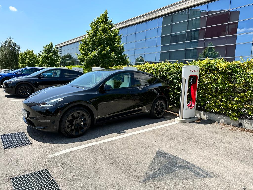 Puntos Recarga Madrid - Partner Tesla